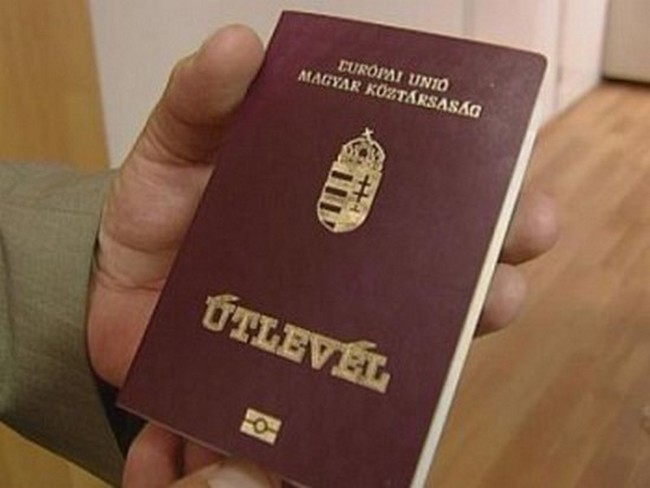 Ezért kellett eljönnünk Magyarországról Határátkelő igazodj el a svájci órák birodalmában